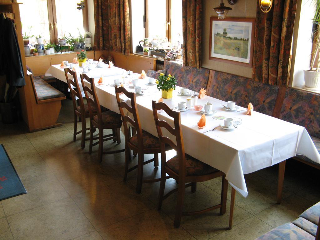 Restaurant - Pension Herrgottstal Creglingen Exterior photo
